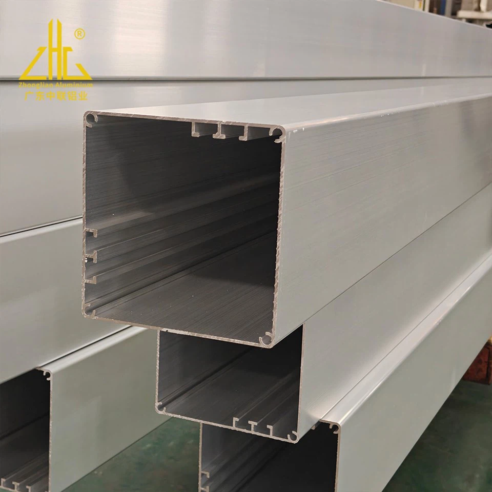 Equipamento de alumínio extrudado Tubos quadrados de casca