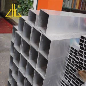 Perfis de extrusão de alumínio em estoque