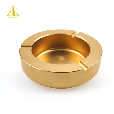 Cinzeiro de ouro anodizado em alumínio
